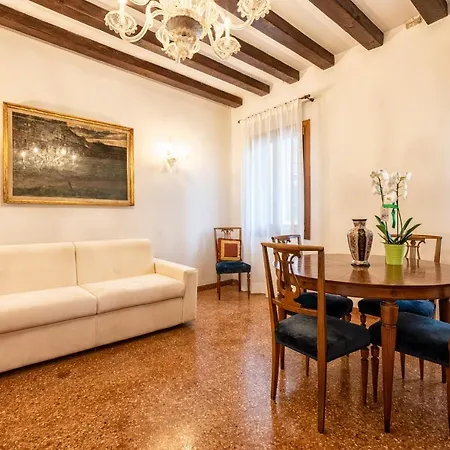 Casanova Fenice - Canal View Venice Exterior photo